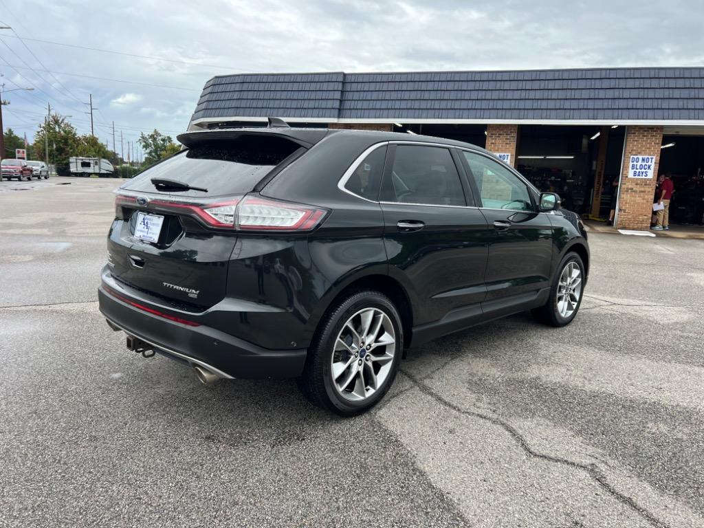 2015 Ford Edge Titanium photo 5