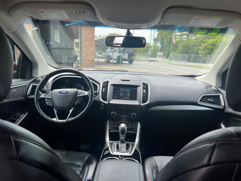 2015 Ford Edge SEL photo 12