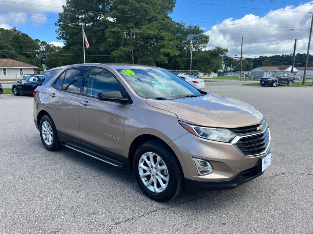 2019 Chevrolet Equinox LS photo 7