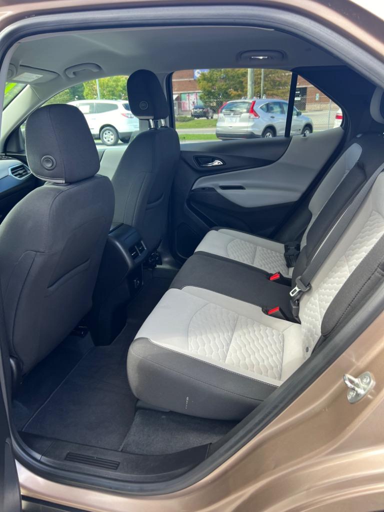 2019 Chevrolet Equinox LS photo 10