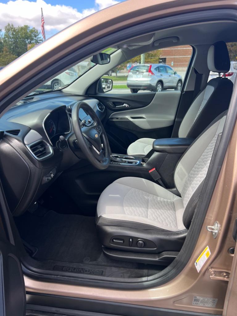 2019 Chevrolet Equinox LS photo 9