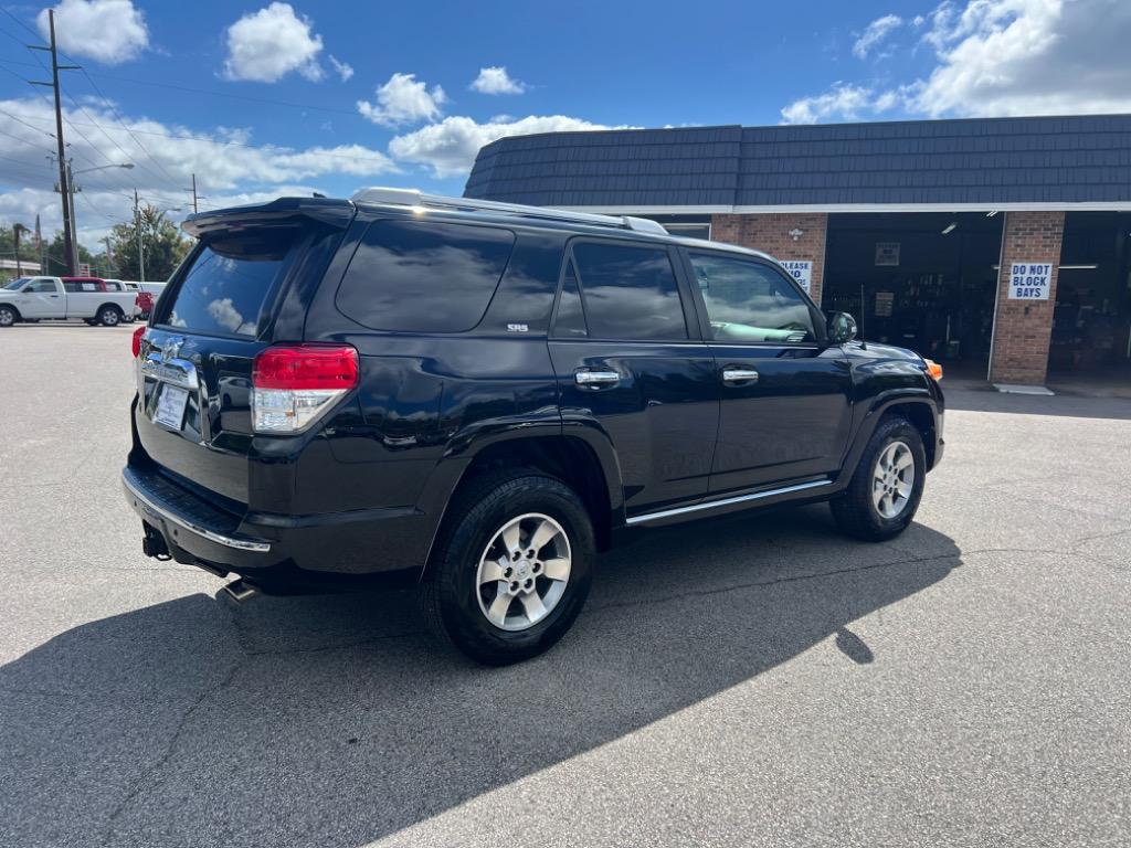 2011 Toyota 4Runner SR5 photo 7