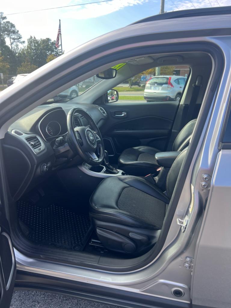 2018 Jeep Compass Latitude photo 9