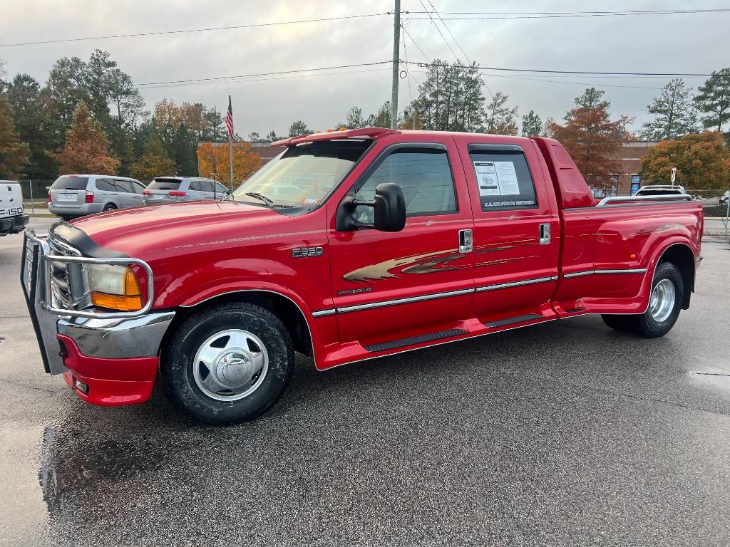 1999 Ford F-350 Super Duty LARIAT