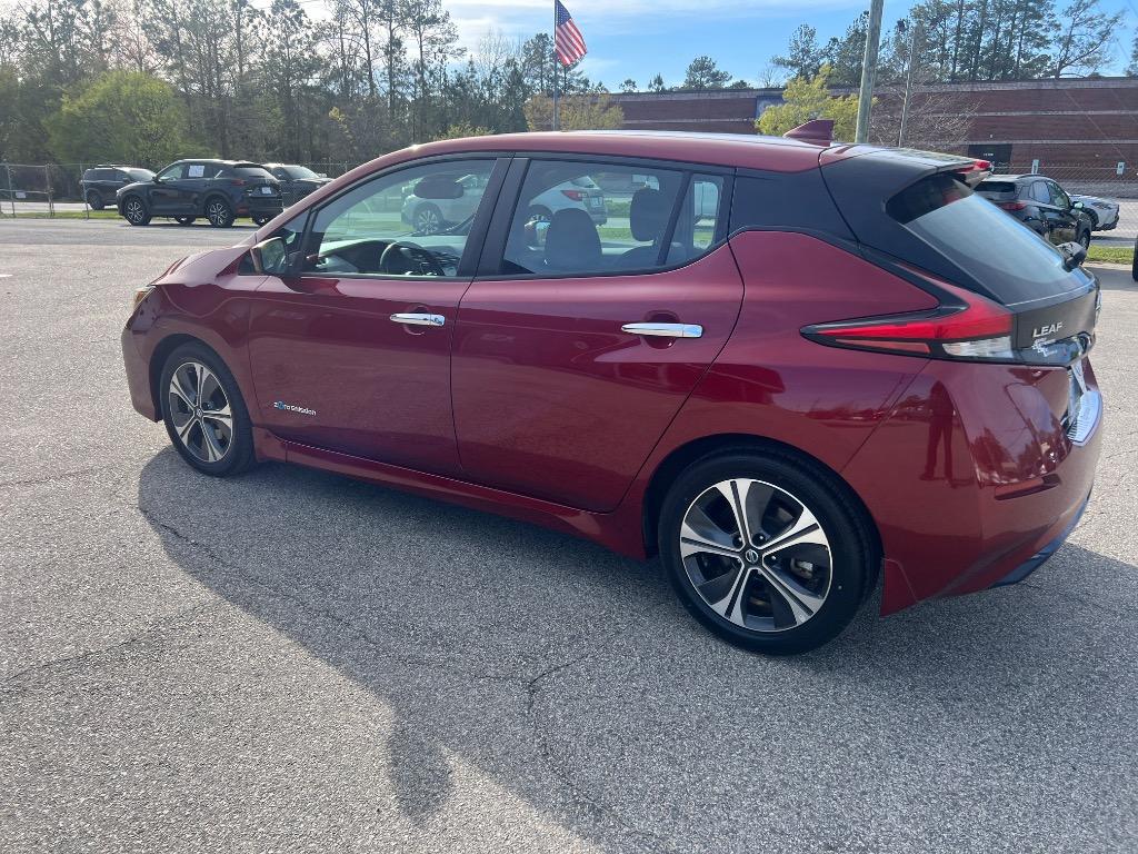 2018 Nissan LEAF SV