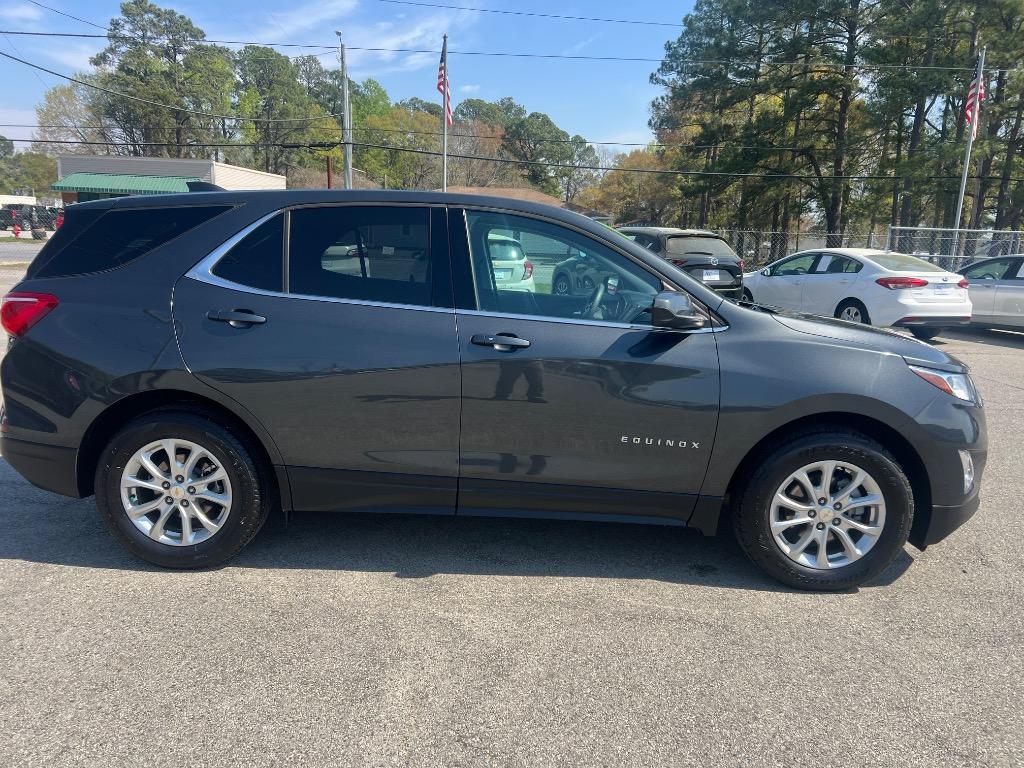 2020 Chevrolet Equinox LT - Photo 6